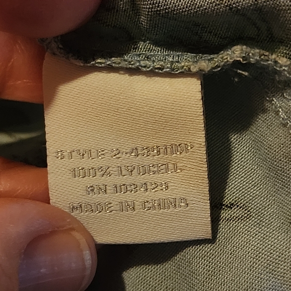 Intro 100% Lyocell Floral Button-Down Shirt Boho Cottagecore Soft Large - Picture 7 of 7